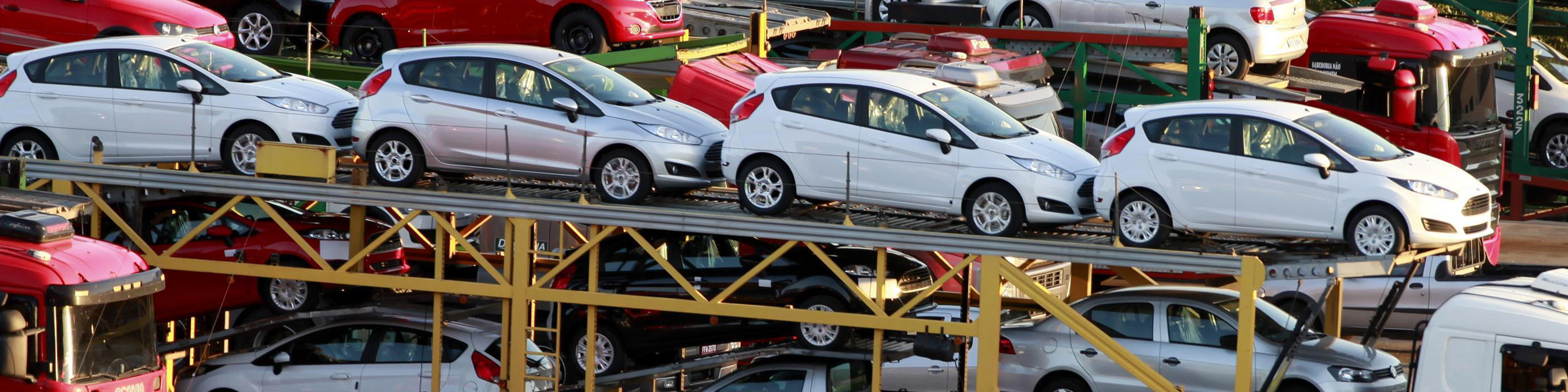 آغاز عرضه خودروهای وارداتی از روز یکشنبه